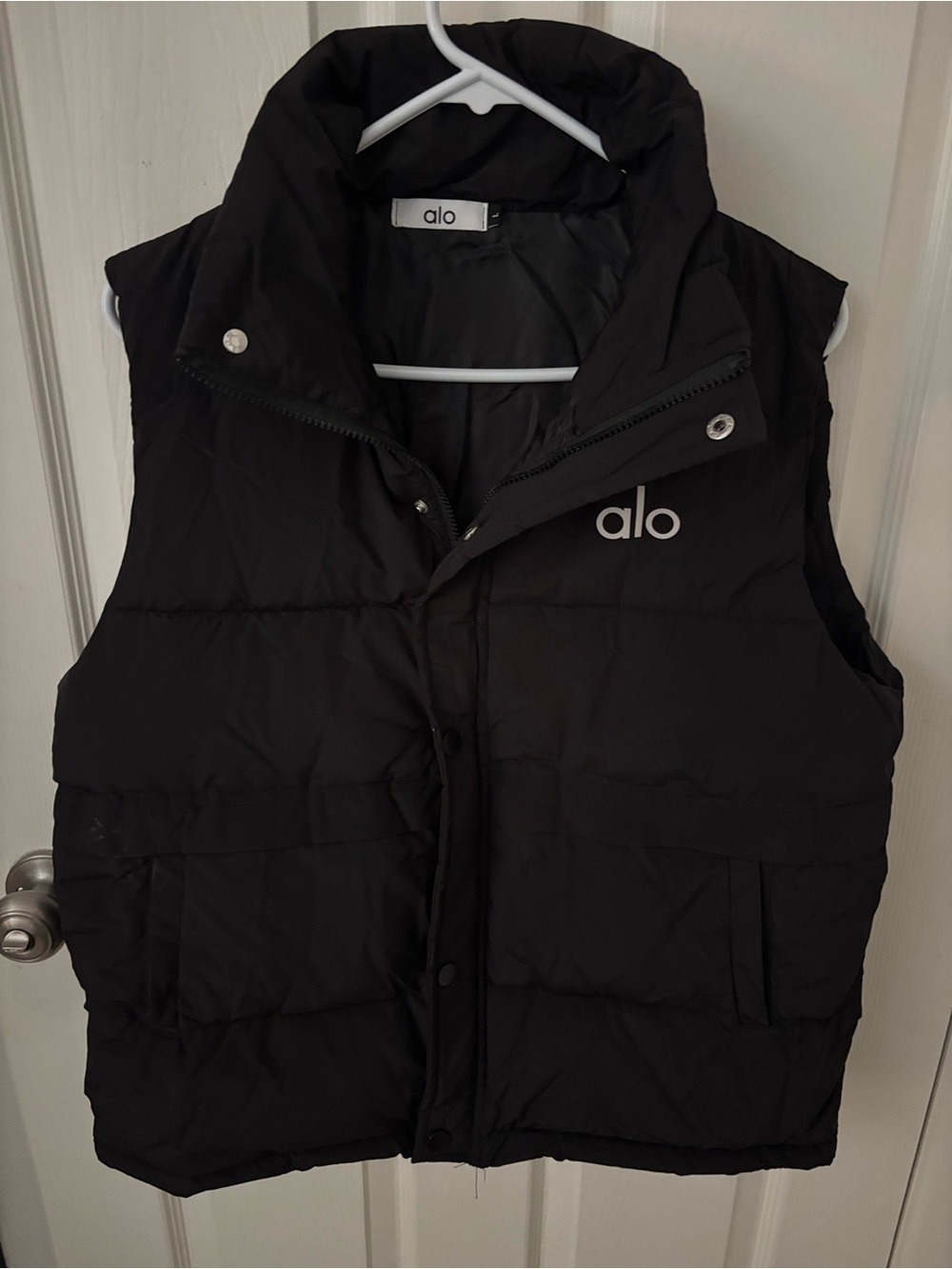 ALO Yoga Black Quilted Puffer Vest